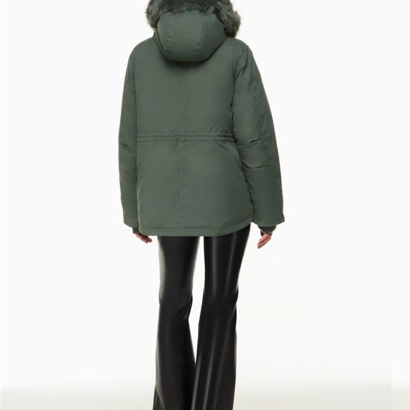 Wilfred Mont Blanc Parka. Like new condition. Size XS. - Picture 10 of 16